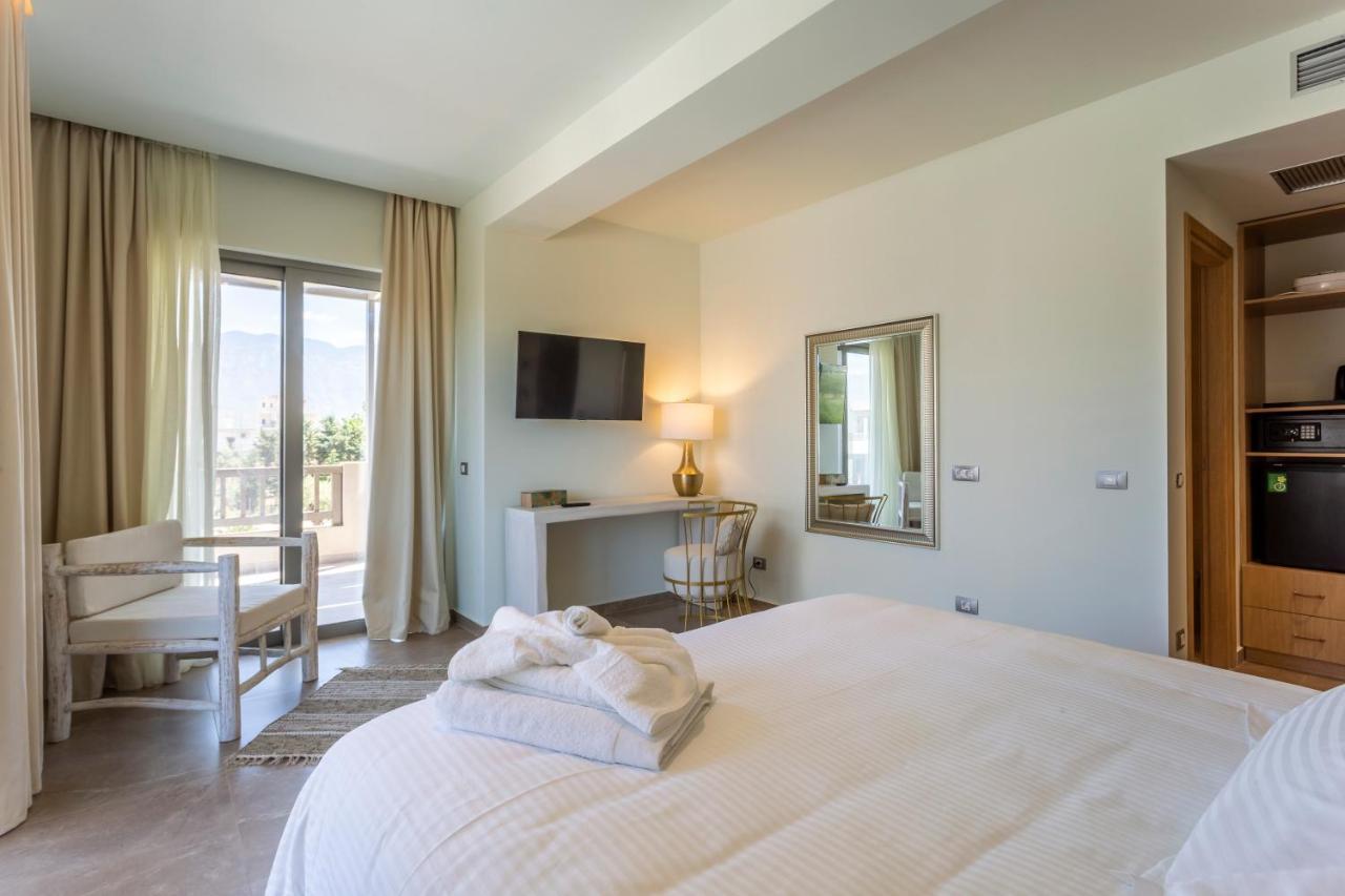 Elysian Luxury Hotel And Spa Kalamata Exterior foto