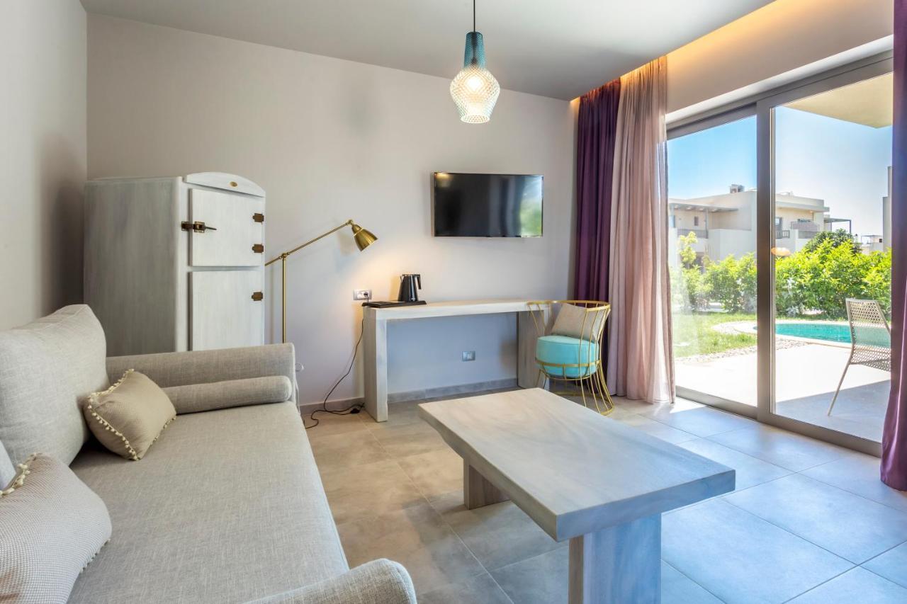 Elysian Luxury Hotel And Spa Kalamata Exterior foto