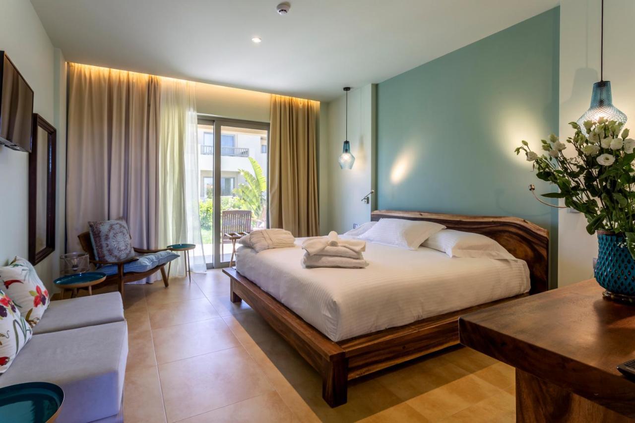 Elysian Luxury Hotel And Spa Kalamata Exterior foto